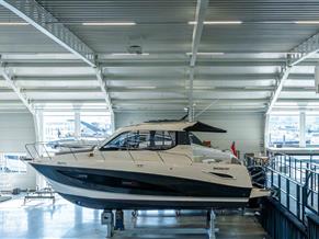 Quicksilver Active 905 Weekend