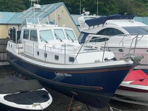 Dale Nelson 38 Aft Cabin