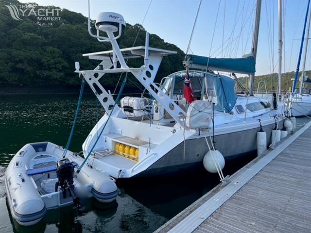 Alubat Ovni 395