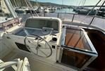 Selene 53'