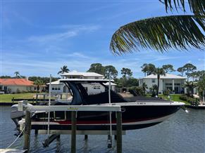 Chaparral 300 OSX