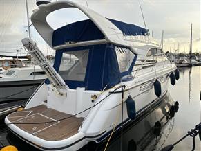 Fairline Phantom 42