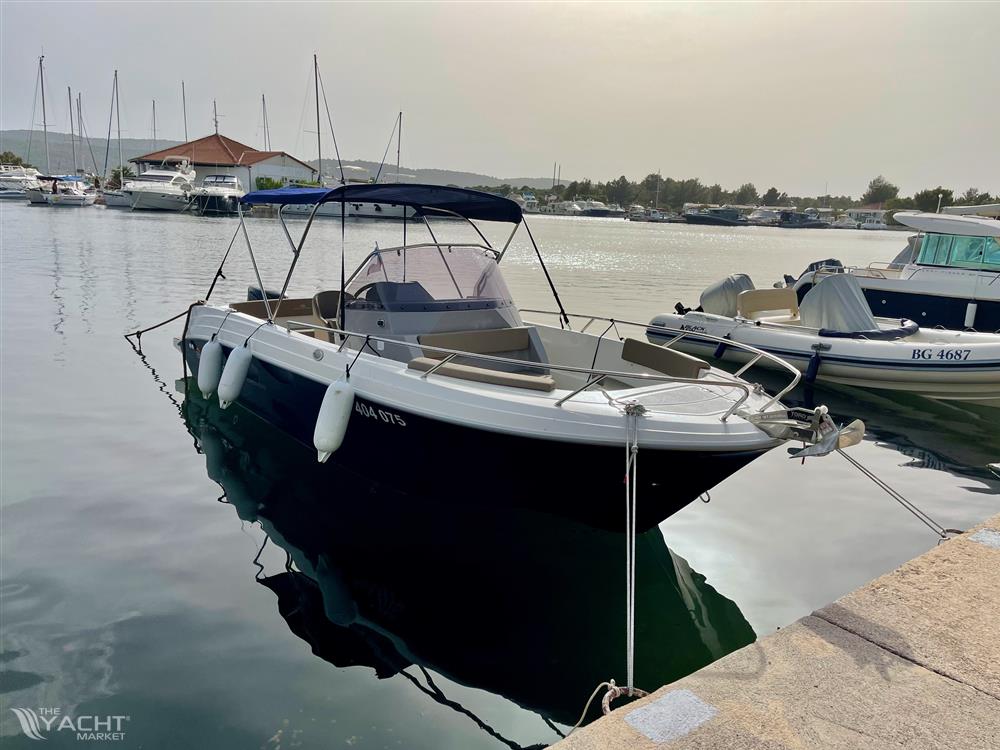 Atlantic Marine 670 OPEN - on water