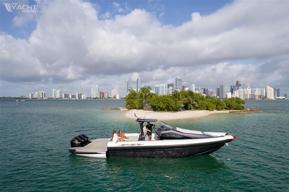 Anvera 42 Speedster - Anvera 42 Speedster