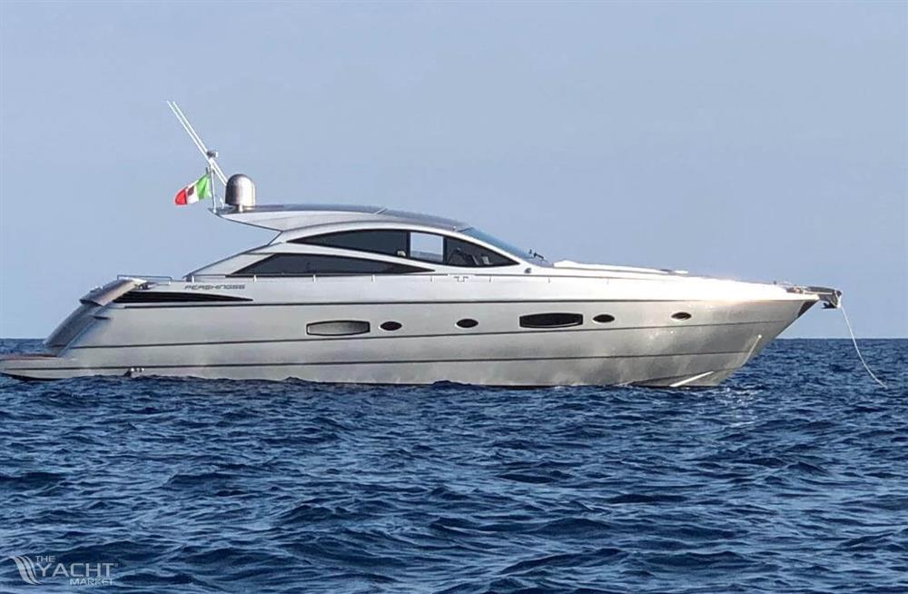 Pershing 56 - Pershing-56-motor-yacht-for-sale-exterior-image-Lengers-Yachts-18.jpeg