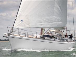DEVONPORT YACHTS Thomas Custom 67