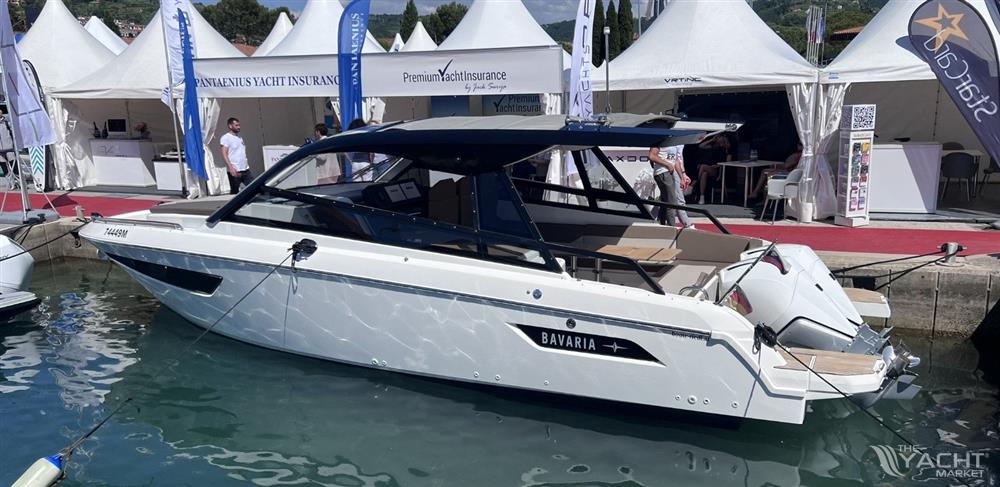 BAVARIA VIDA 33 - 2X 300 PS