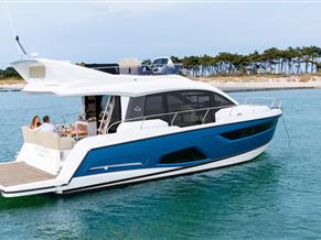 Sealine F430