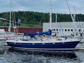 Hallberg-Rassy 49
