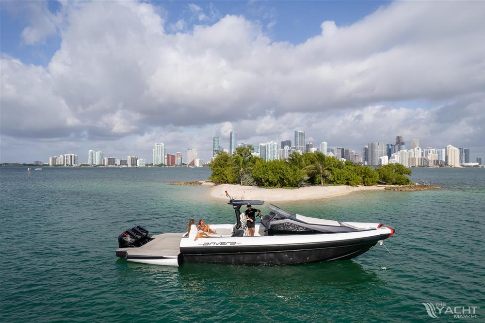 Anvera 42 Speedster - Anvera 42 Speedster