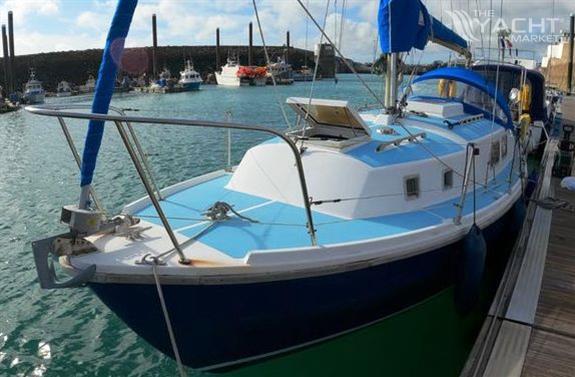 Westerly Berwick 31 - Bow