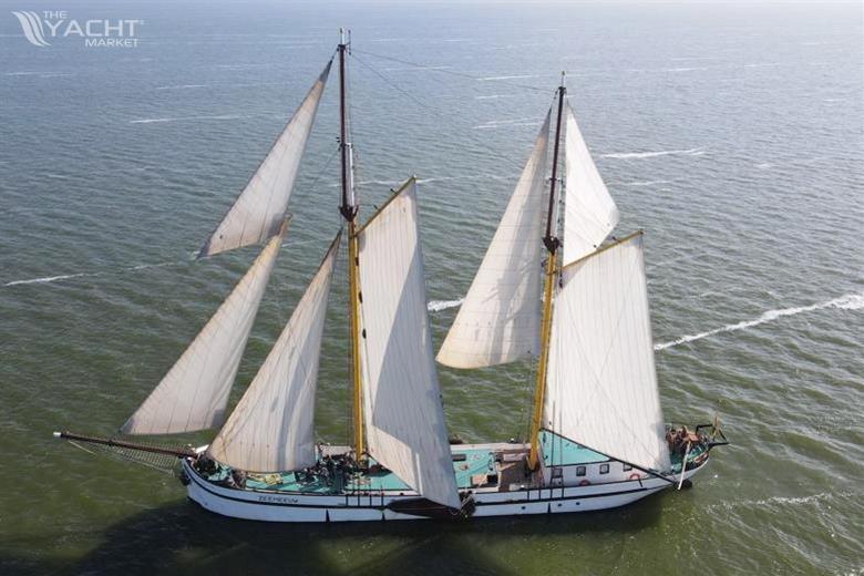 A. Vuyk &amp; Zonen te Cappelle aan de IJsel Charterklipper