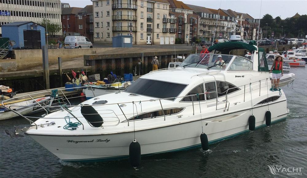 Broom 42cl - 8795861 20230728040846145 1 XLARGE