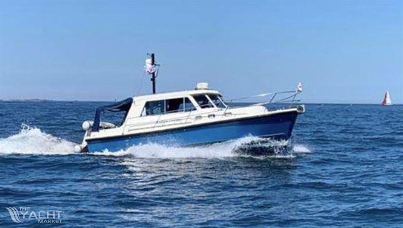 Silva Yates Channel Island 32 - At Sea