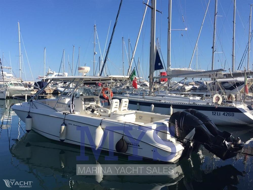 Boston Whaler OUTRAGE 320 - BOSTON320 (1)