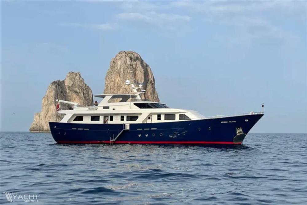 Benetti Sail Division 105 - Benetti Sail Division 105 (2002)