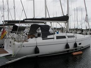 - Hanse 348