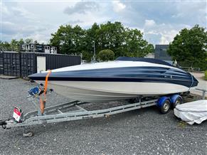 - Crownline 266 LTD