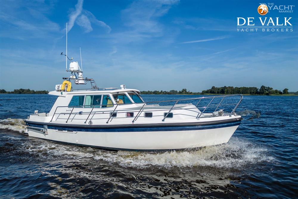 Aquastar 38 - Picture 1