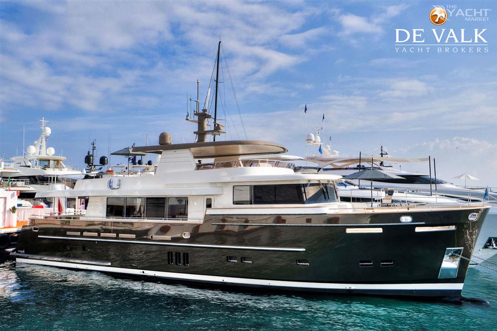 Van der Valk Explorer 27M - Picture 1