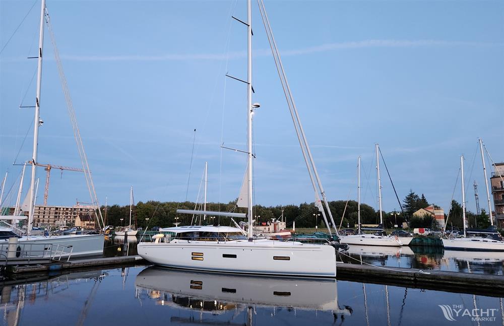 MOODY Moody 48 DS - Moody Decksaloon 48