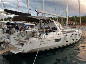 Beneteau Oceanis 48