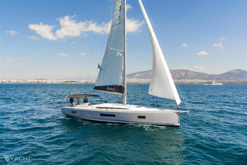 BENETEAU Oceanis 51.1