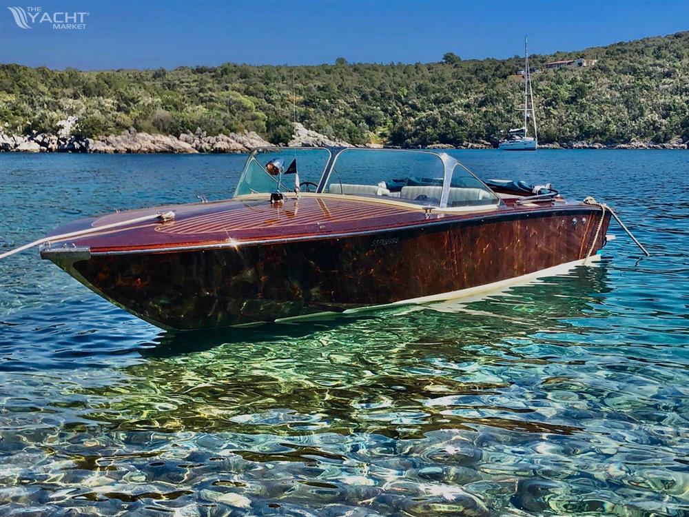 Custom Jetstream 25