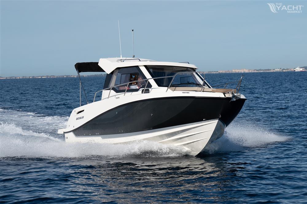 Quicksilver 705 Activ Weekend