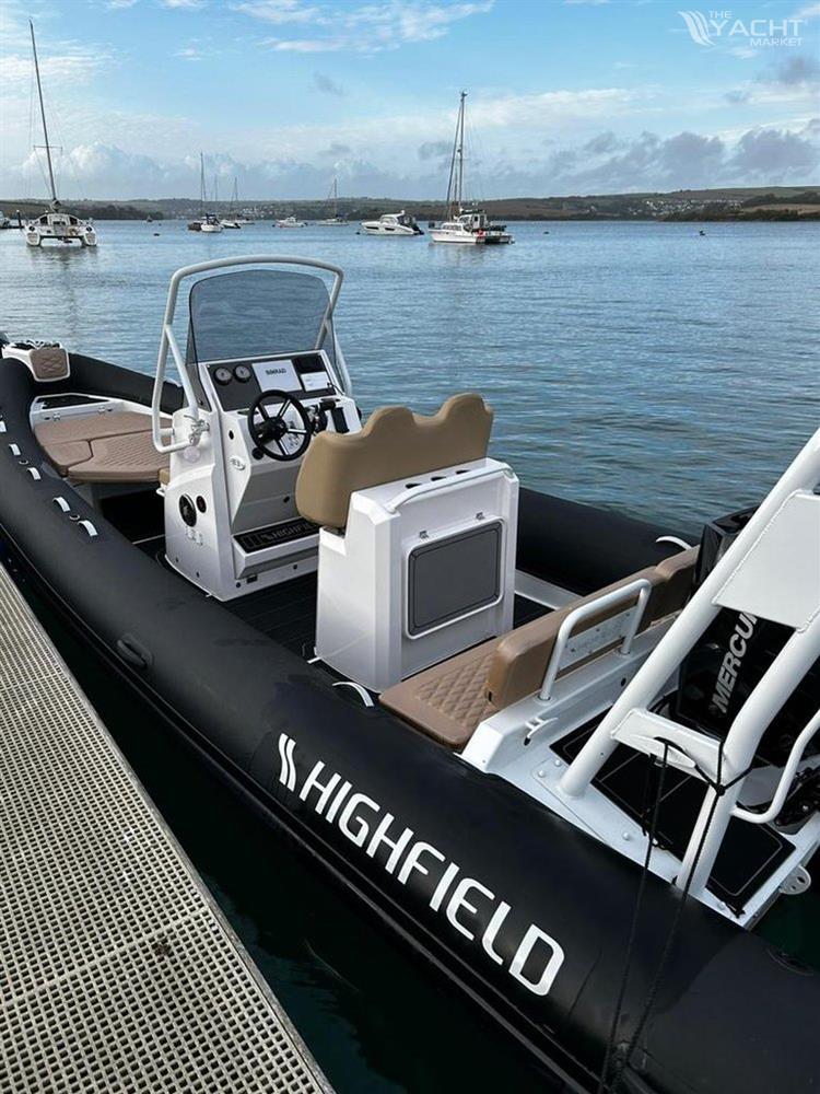 NEW Highfield 700 Sport RIB - Rear quarter profile