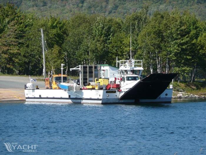 1990 85&#39; x 37&#39; x 5&#39; Landing Barge w/ Ramps