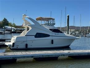 Silverton 330 Sport Bridge