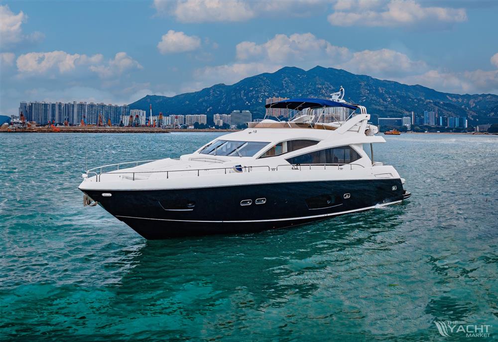 Sunseeker Manhattan 73 - 0 - Cover V2