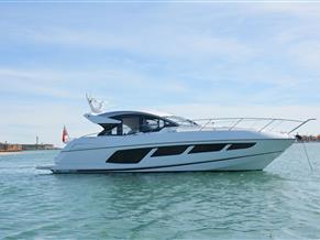 Sunseeker Predator 57