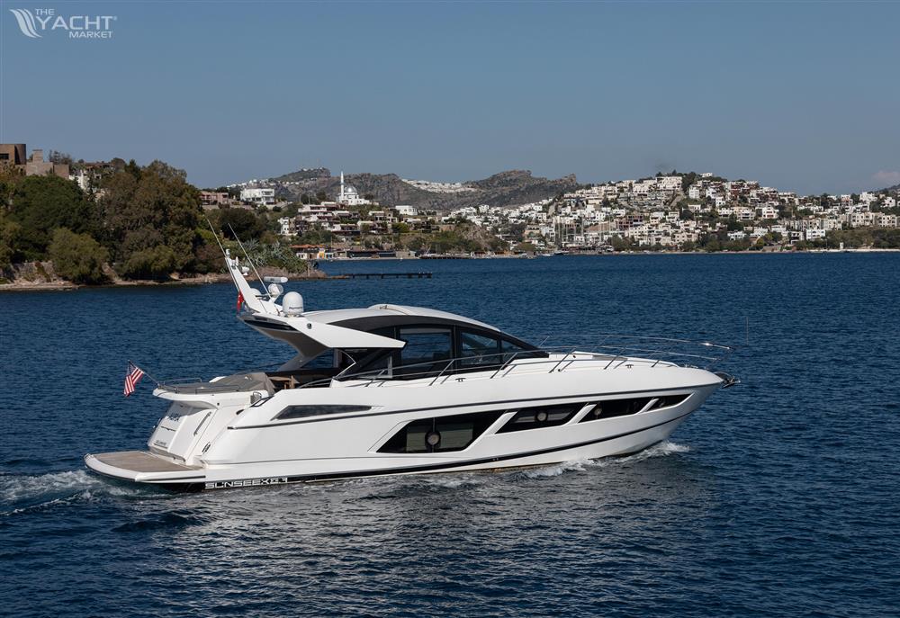 Sunseeker Predator 57 - 0 - Main