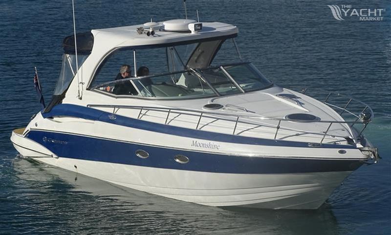 Crownline 340 CR - Show pic all 3