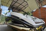 Yamaha Boats 242 Limited E-Series