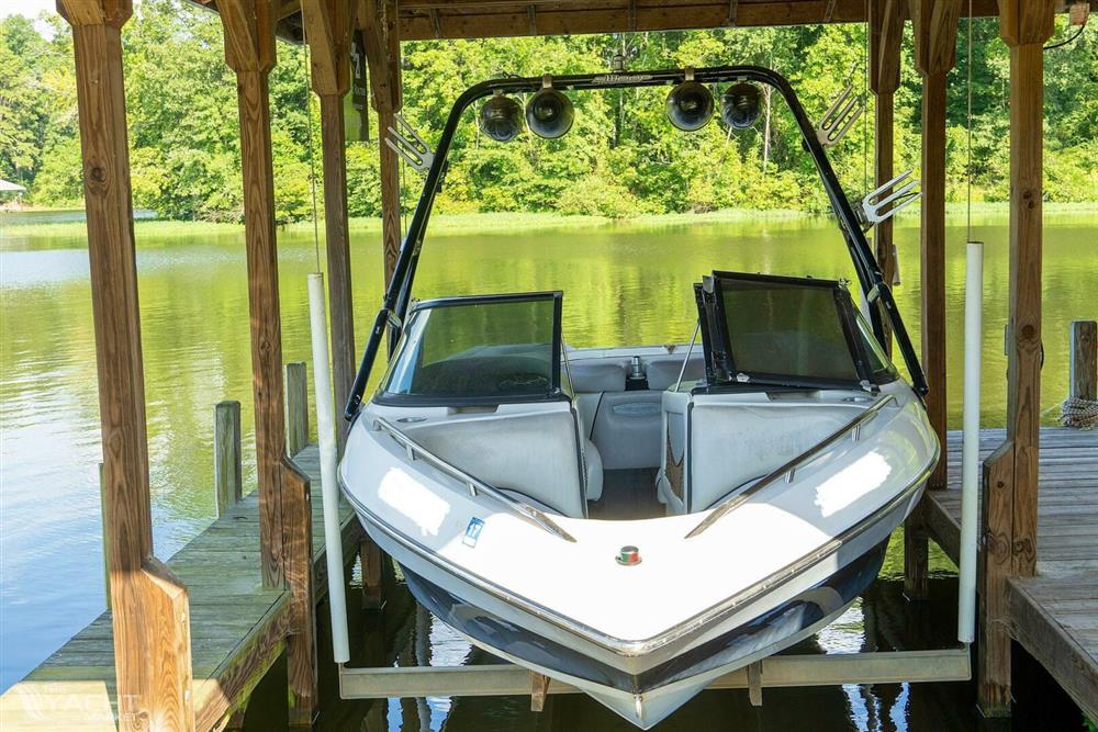 Malibu Wakesetter 23 XTi
