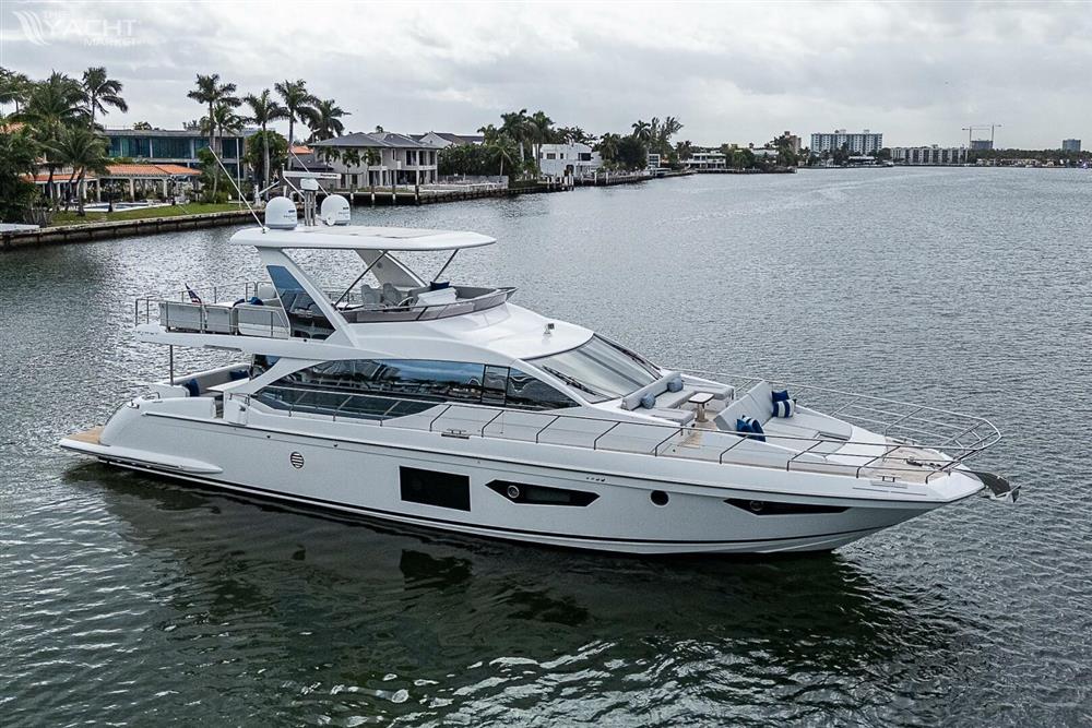 Azimut 66
