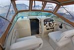 Sea Ray 215 Express Cruiser