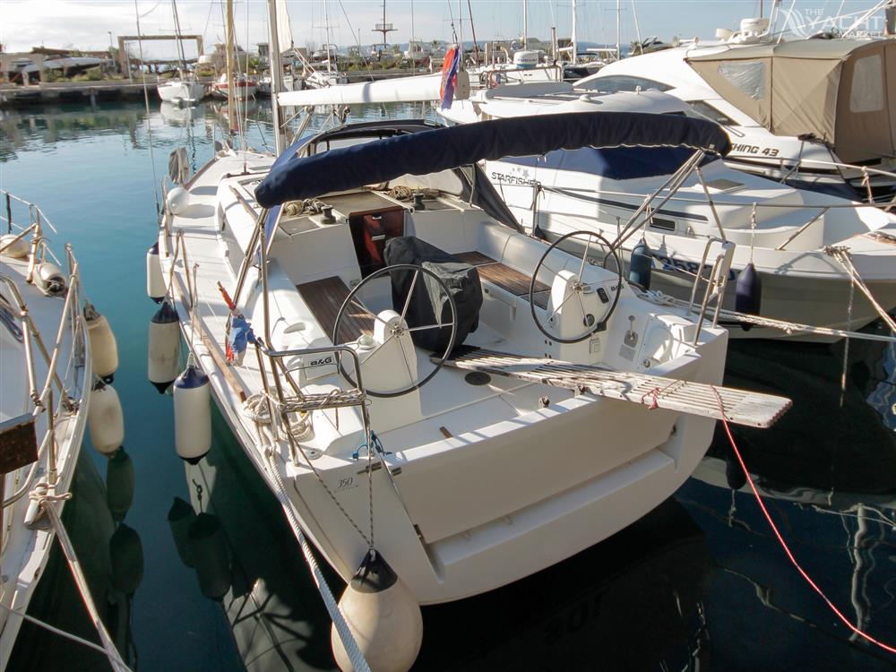 Dufour 350 Grand Large