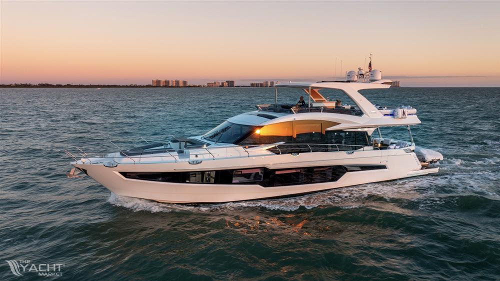 Galeon 680 Fly