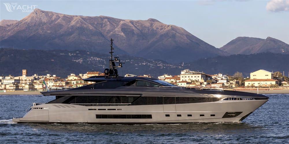 Overmarine group Mangusta 45 grand sport