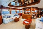 Johnson Pilothouse - Salon to Port  