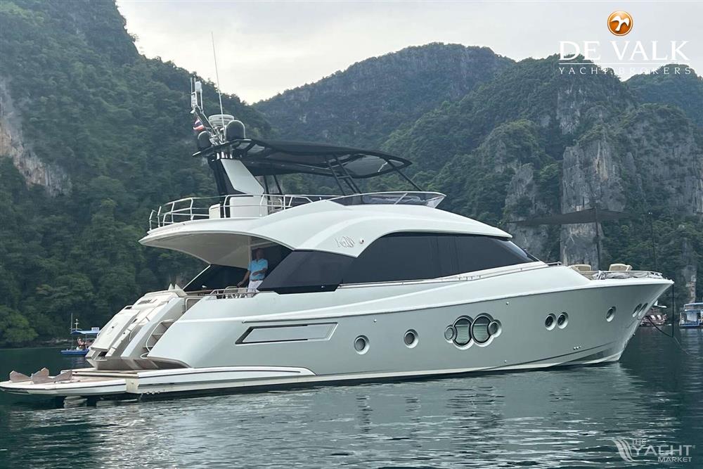 Monte Carlo Yachts MCY 70 - Picture 1