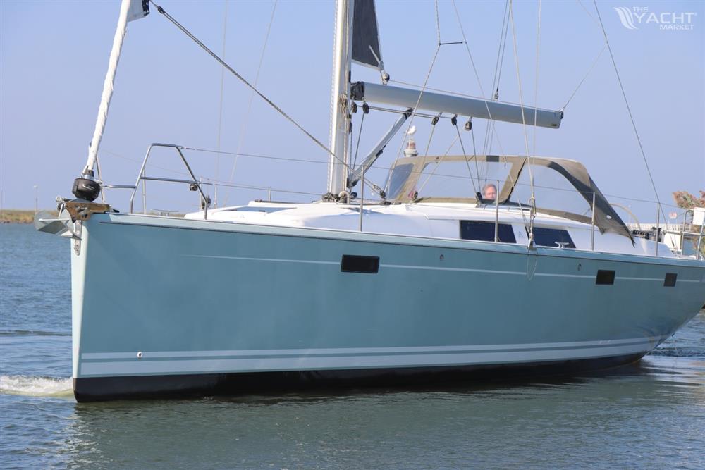 Hanse 415