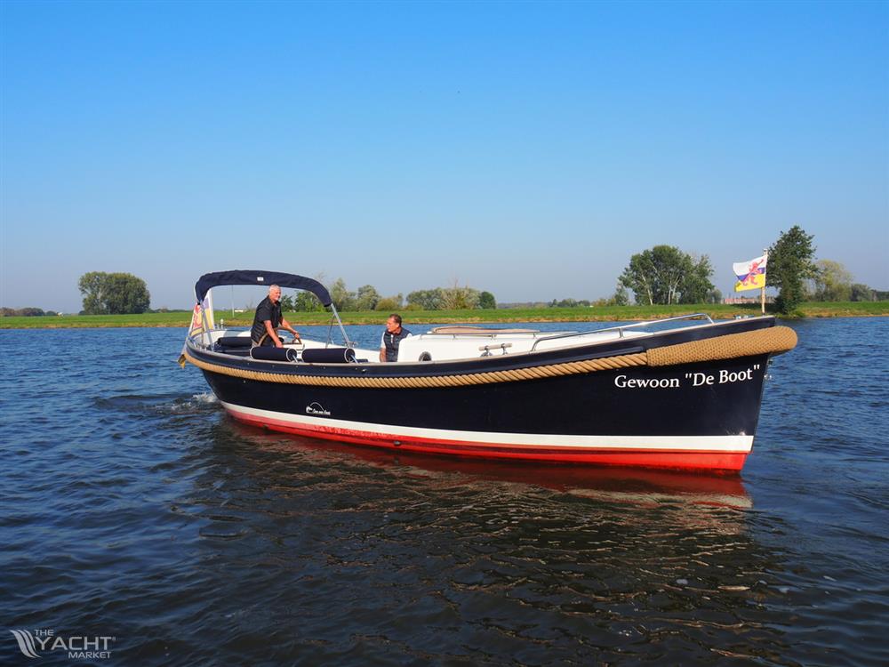 Jan Van Gent 10.35 Cabin