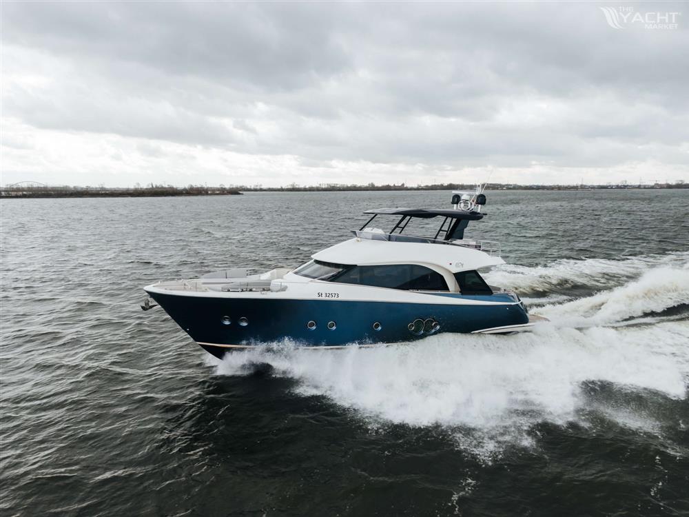 Monte Carlo Carlo Yachts 65 #20 - Monte-Carlo-65-motor-yacht-for-sale-exterior-image-Lengers-Yachts-8-scaled.jpg