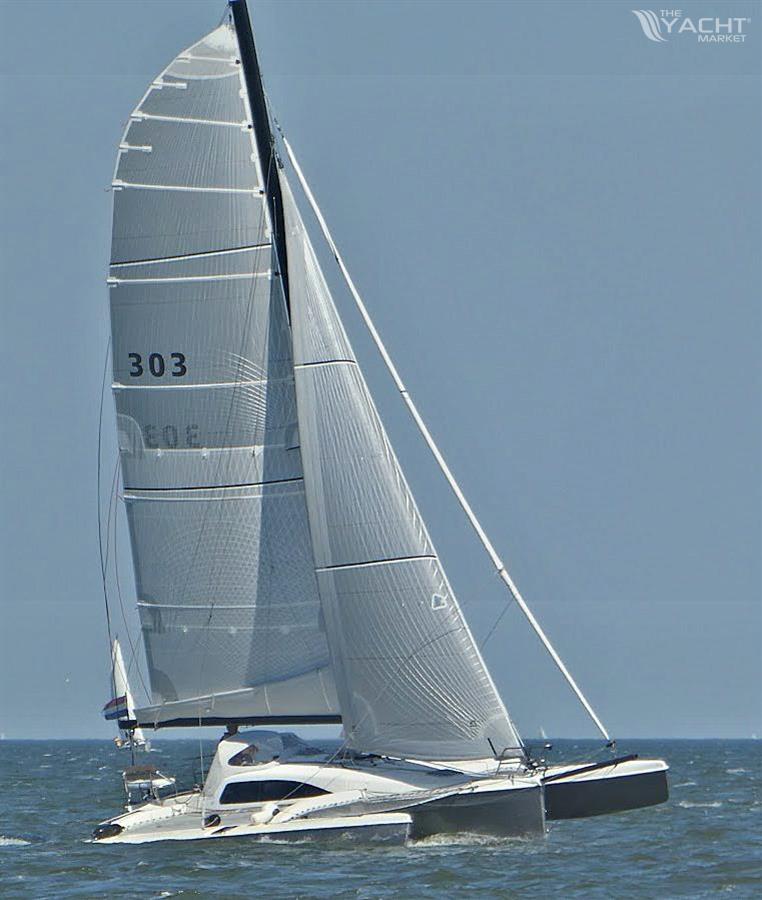  Corsair 36 folding trimaran