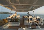 Sunseeker 90 Yacht - 2 - Flybridge